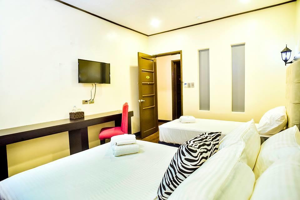 The Ambassador Hotel Tacloban Exterior photo